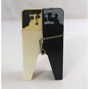 Vintage Emson Salt & Pepper Mates Clothespin Bride & Groom 3.75" S&P Shaker